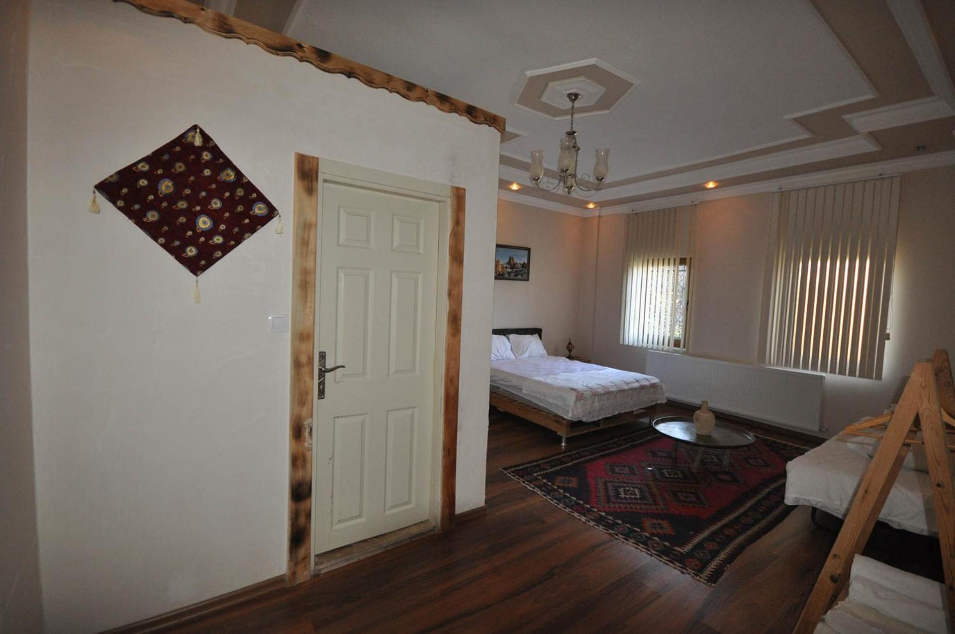 Uchisarstonehouse Hotel Nevsehir Exterior photo