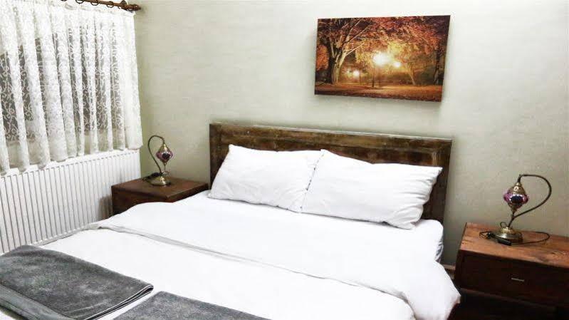 Uchisarstonehouse Hotel Nevsehir Exterior photo